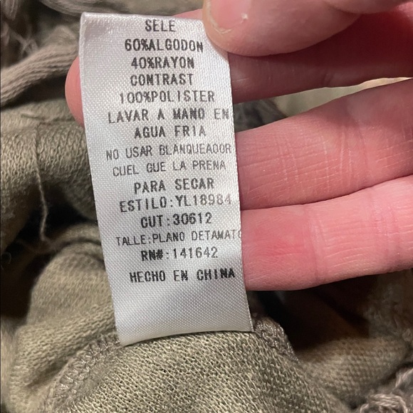 Elegant Fringe Women's Poncho in Olive - Picture 4 of 4